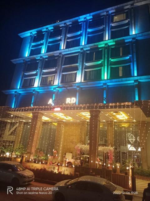 Hotel Accord Premier Raigarh Eksteriør bilde
