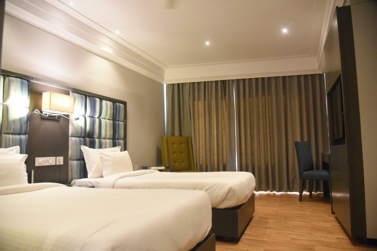 Hotel Accord Premier Raigarh Eksteriør bilde